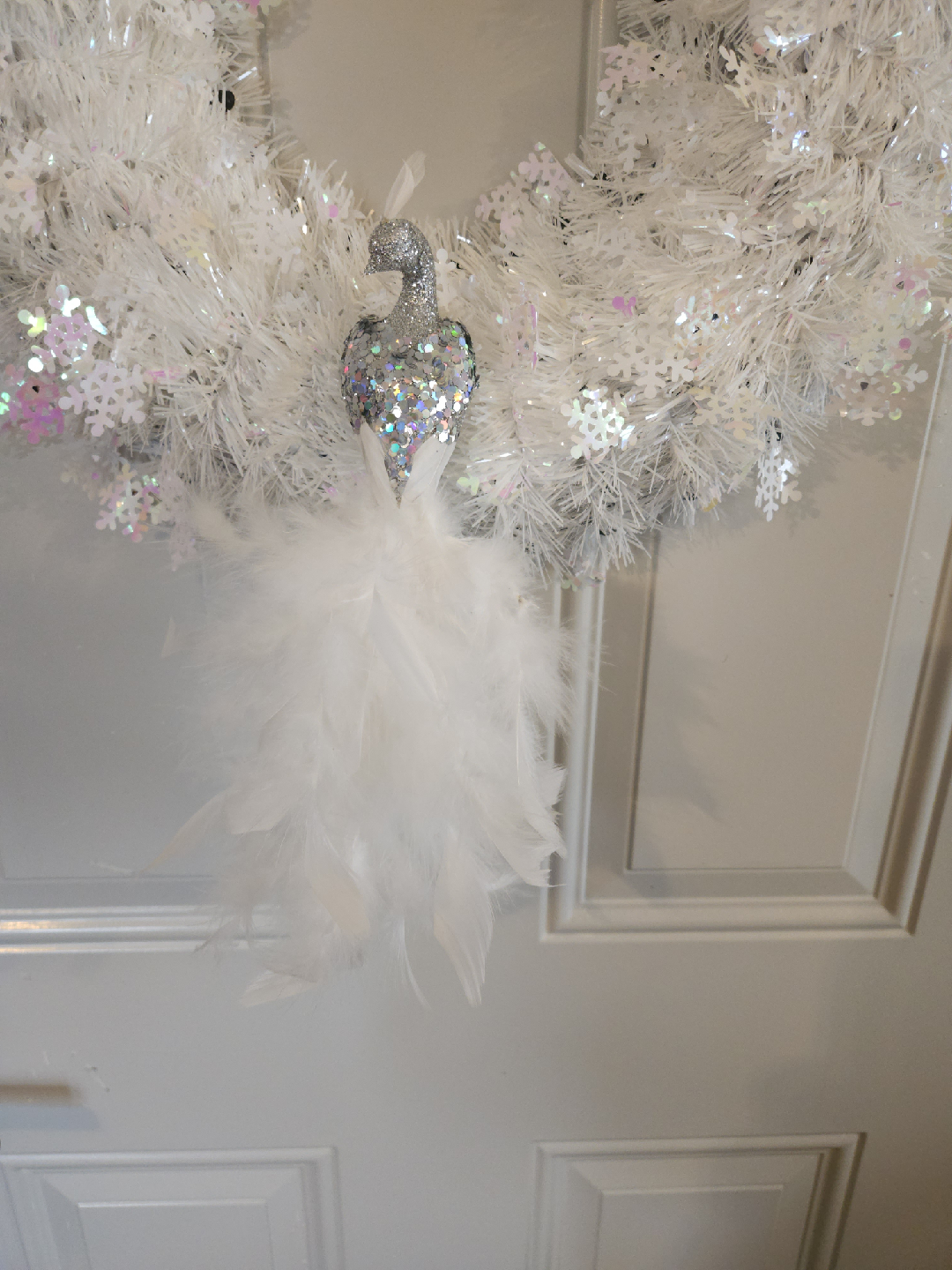 White Christmas Wreath with Peacock Ornament - photo 2