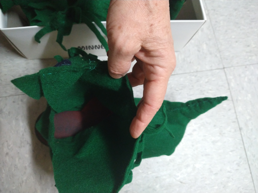 Elf/Robin Hood booties - photo 3