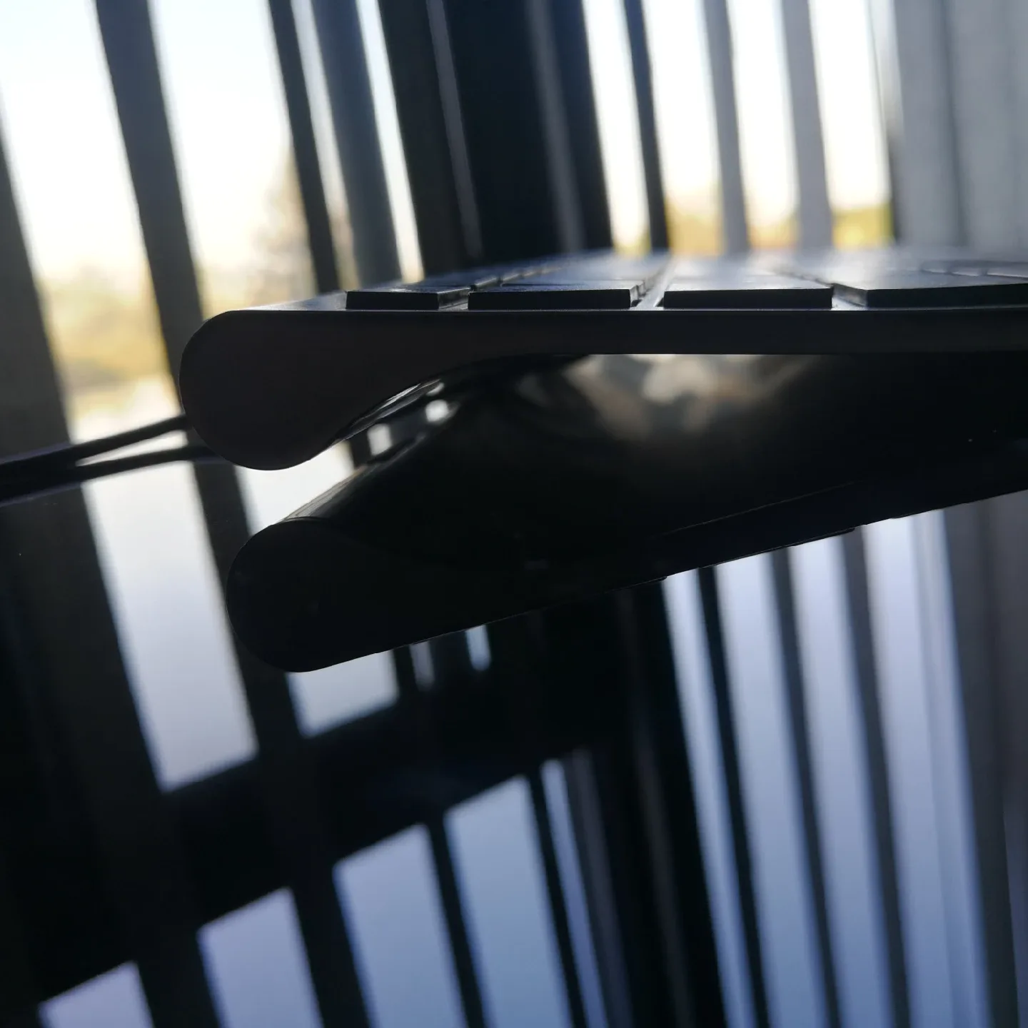 Macally Space Grey Slim Wired Keyboard image indicator(5)