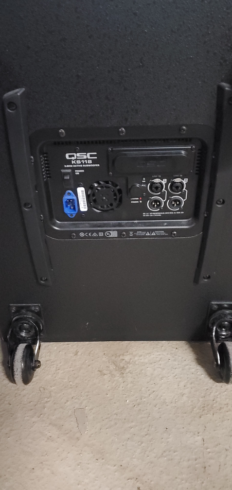 QSC KS118 Active Subwoofer - photo 2