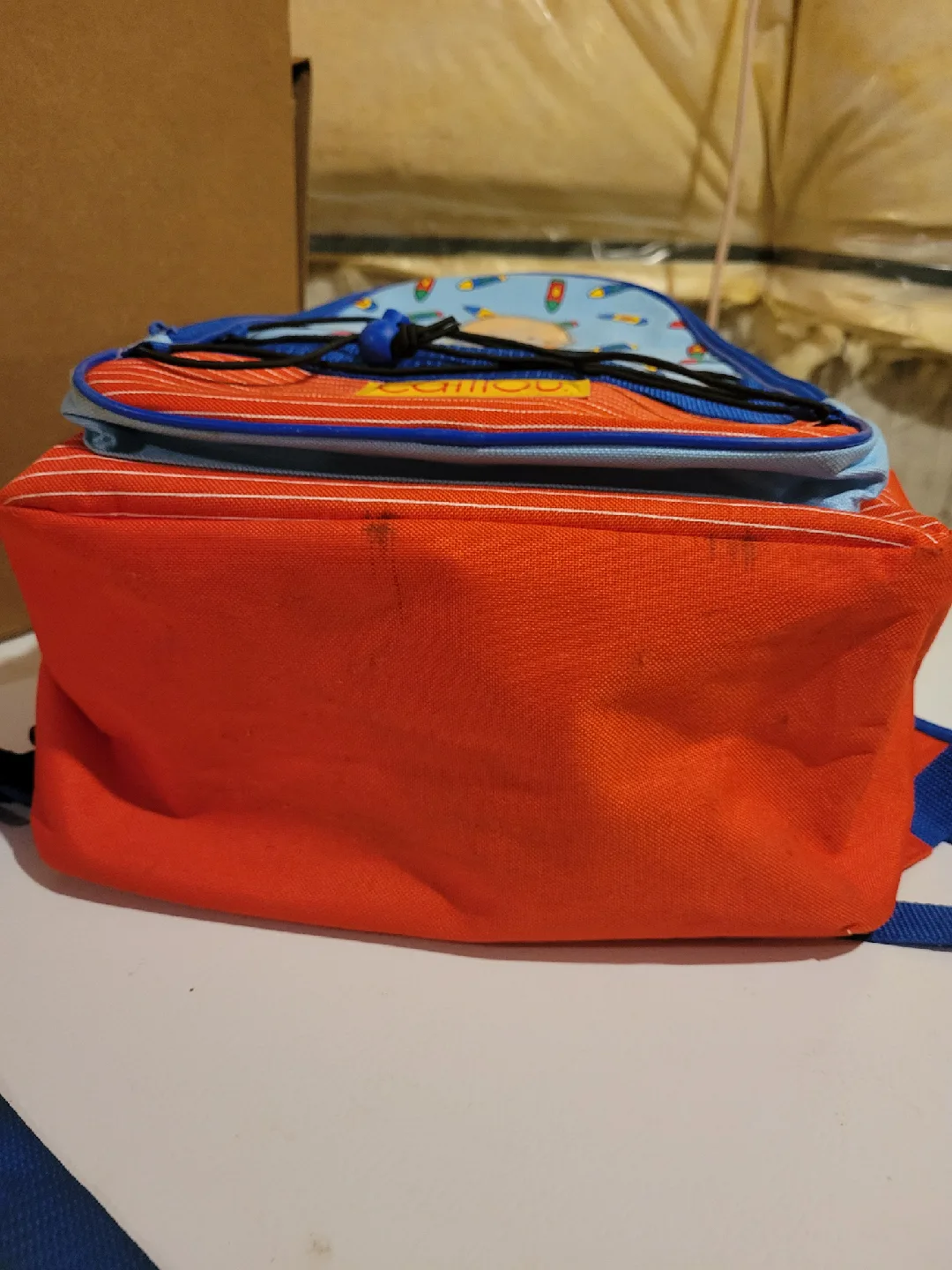 Caillou Backpack image indicator(4)