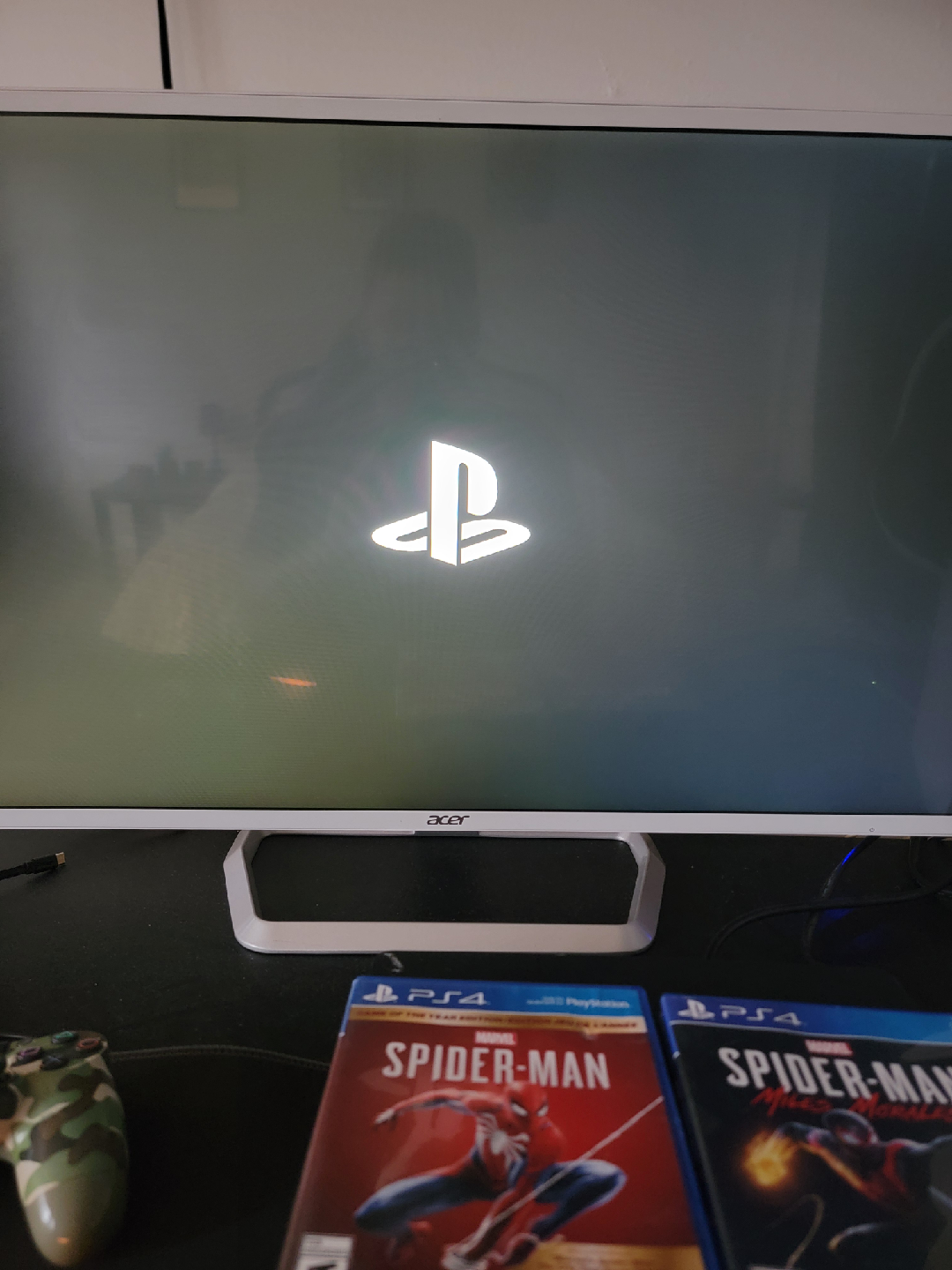 PlayStation 4 with Spider-Man Games - photo 2