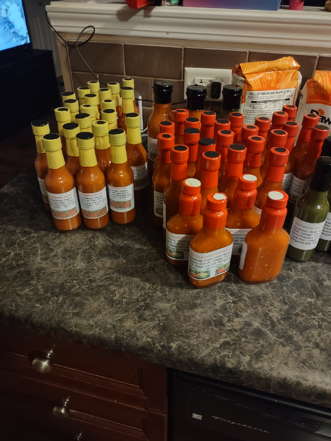 Jamaican Chefmon Hot Sauce - photo 3