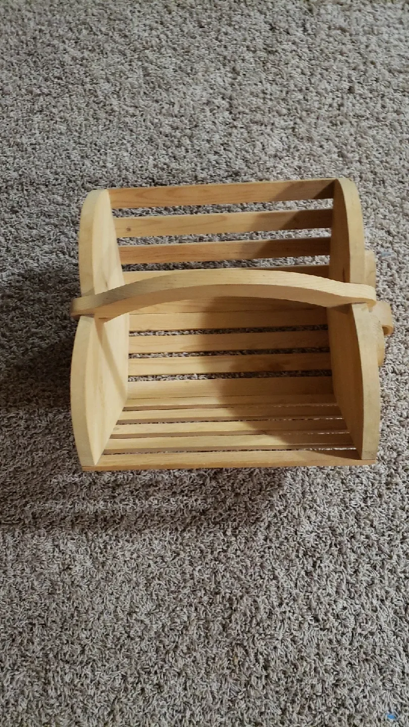 Wooden Basket Approx 14 in w x 10 in high. image indicator(3)