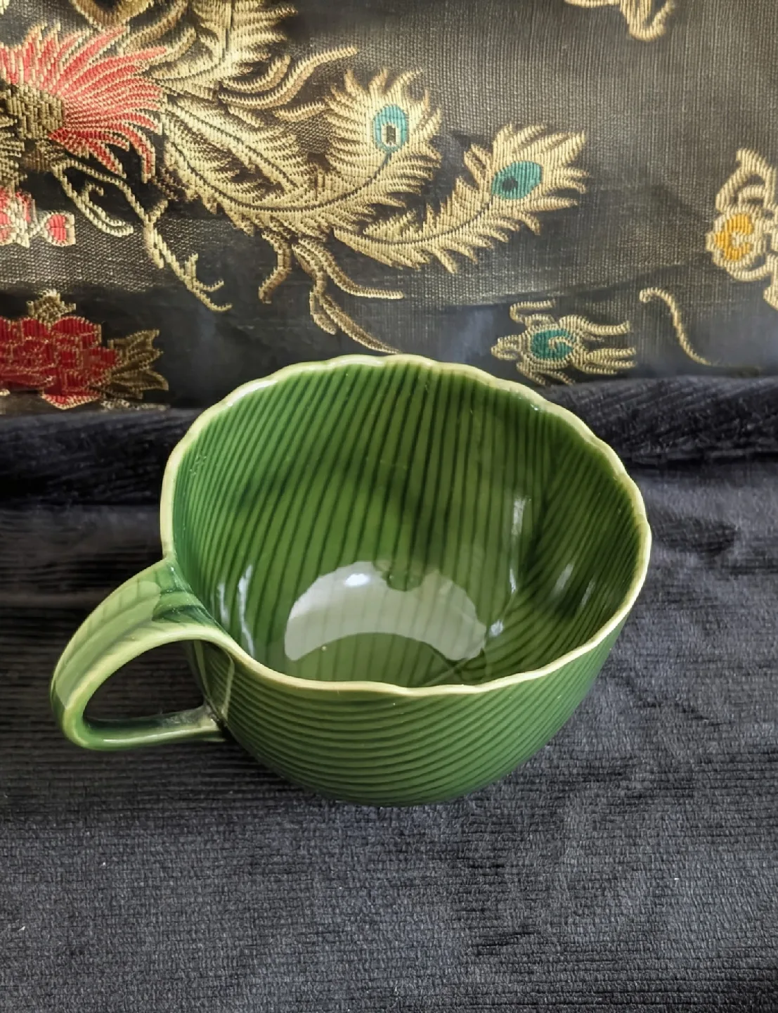 Unique Curio Bundle: Green Elephant Figurine & Leaf Pattern Cup image indicator(2)
