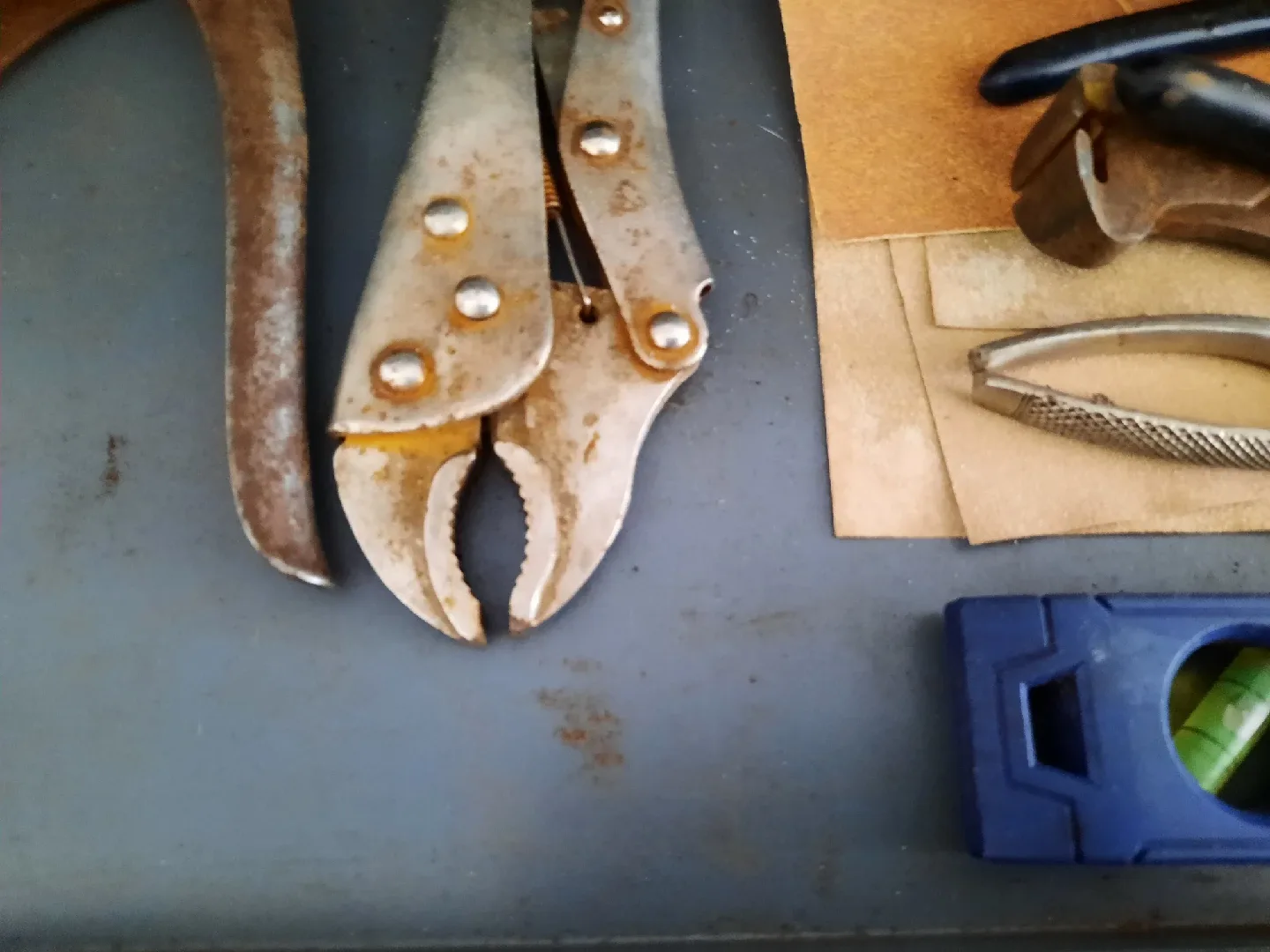 TOOL BOX ON WHEEL image indicator(3)