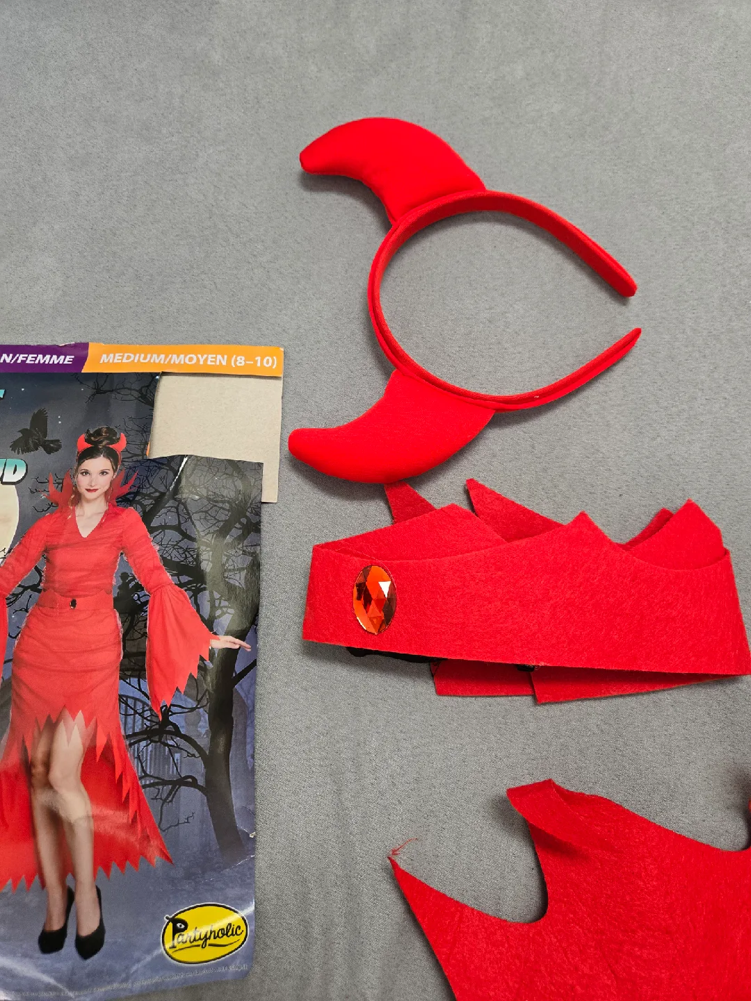 Adult woman's halloween costume red devil size medium image indicator(5)