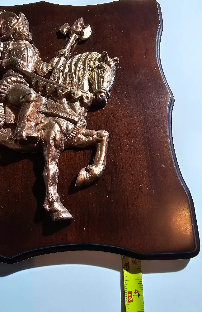 Vintage Knight on Horseback Wall Plaque image indicator(3)