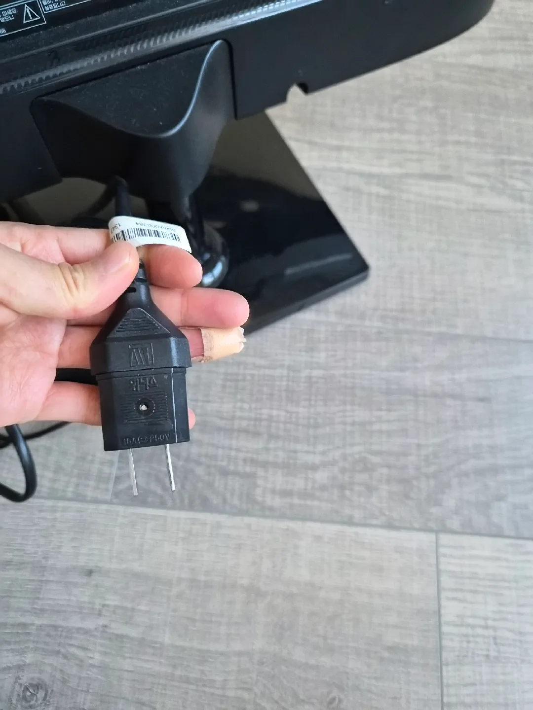 Samsung LT23C350 23" LED TV Monitor 🥕 image indicator(4)