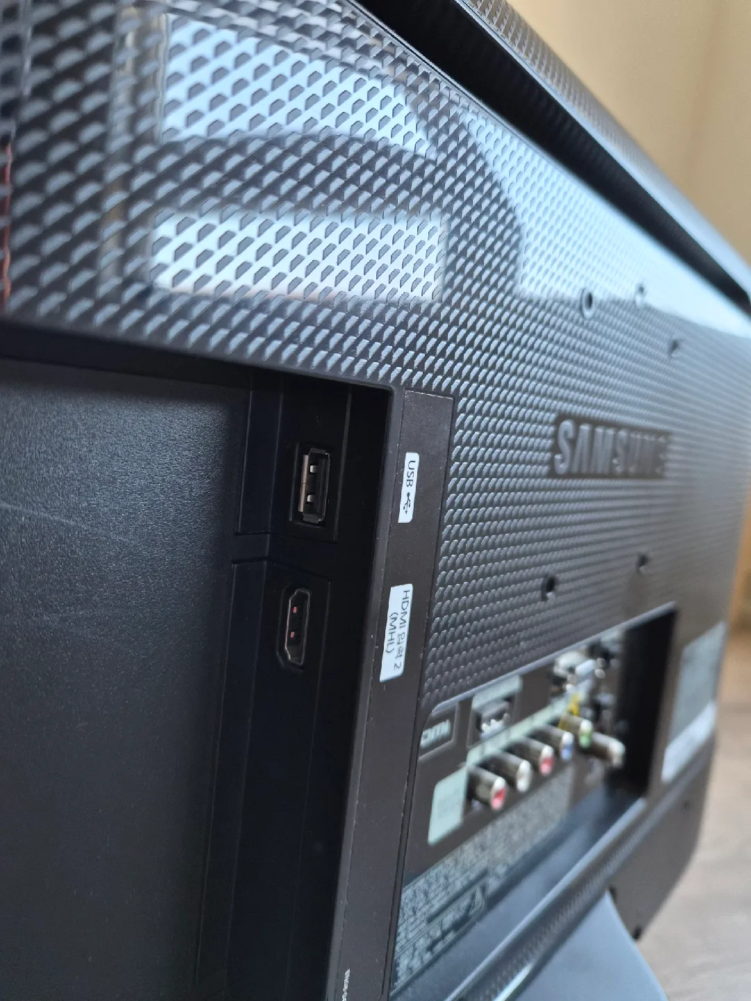 Samsung LT23C350 23" LED TV Monitor 🥕 image indicator(5)