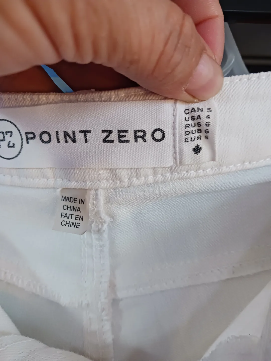 Point Zero White Pants - Size 4 image indicator(2)