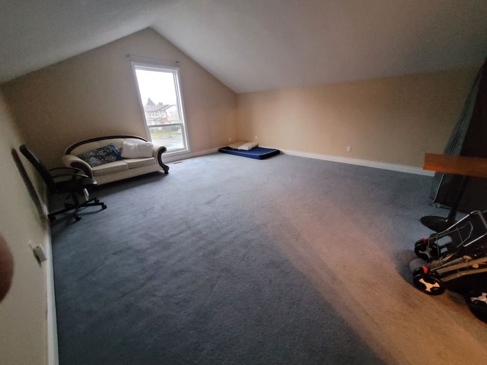 Big spacious room available NR Seneca Newham - photo 5