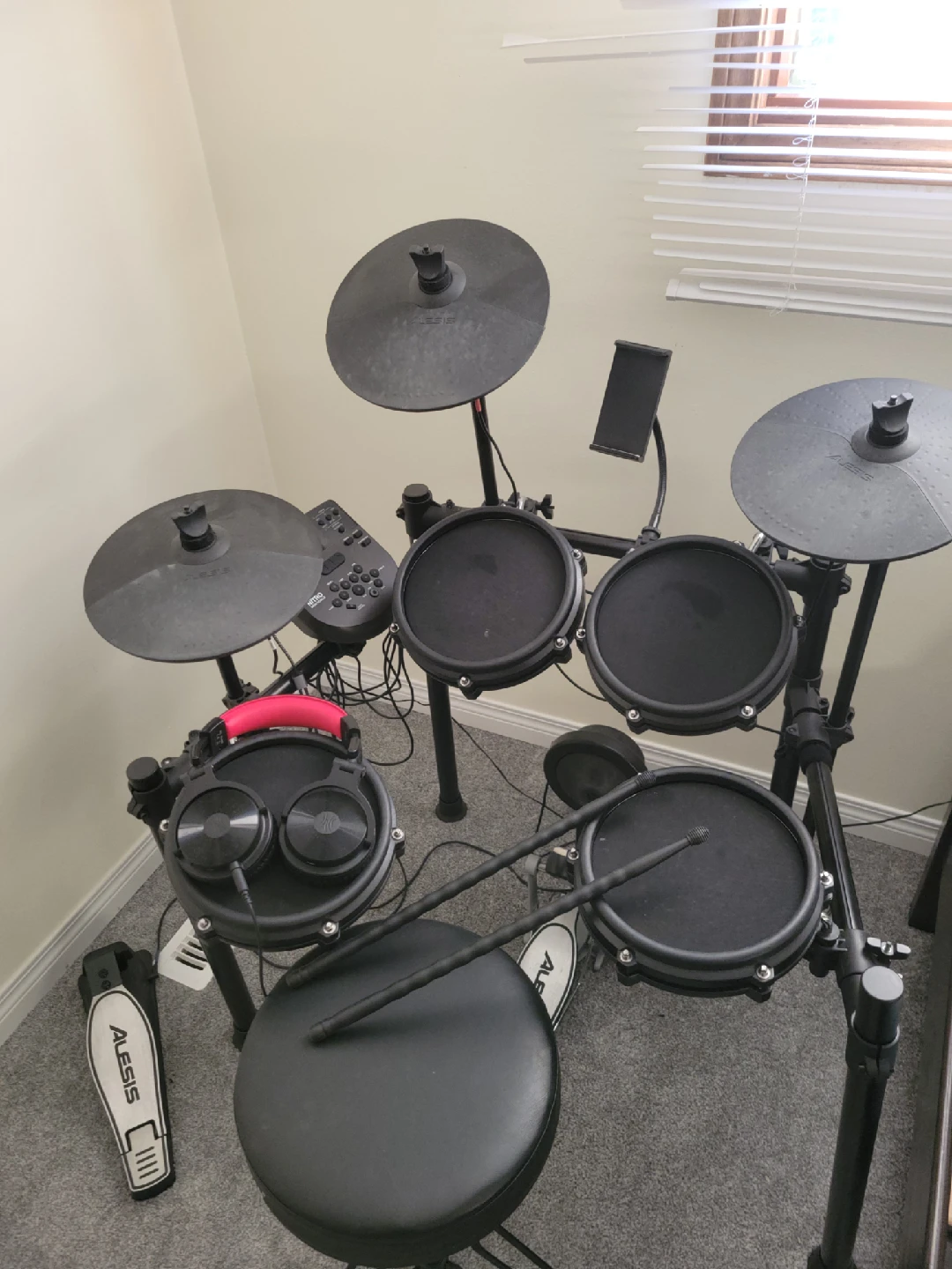 Alesis Electronic Drum Kit with drumstick, headphone and throne