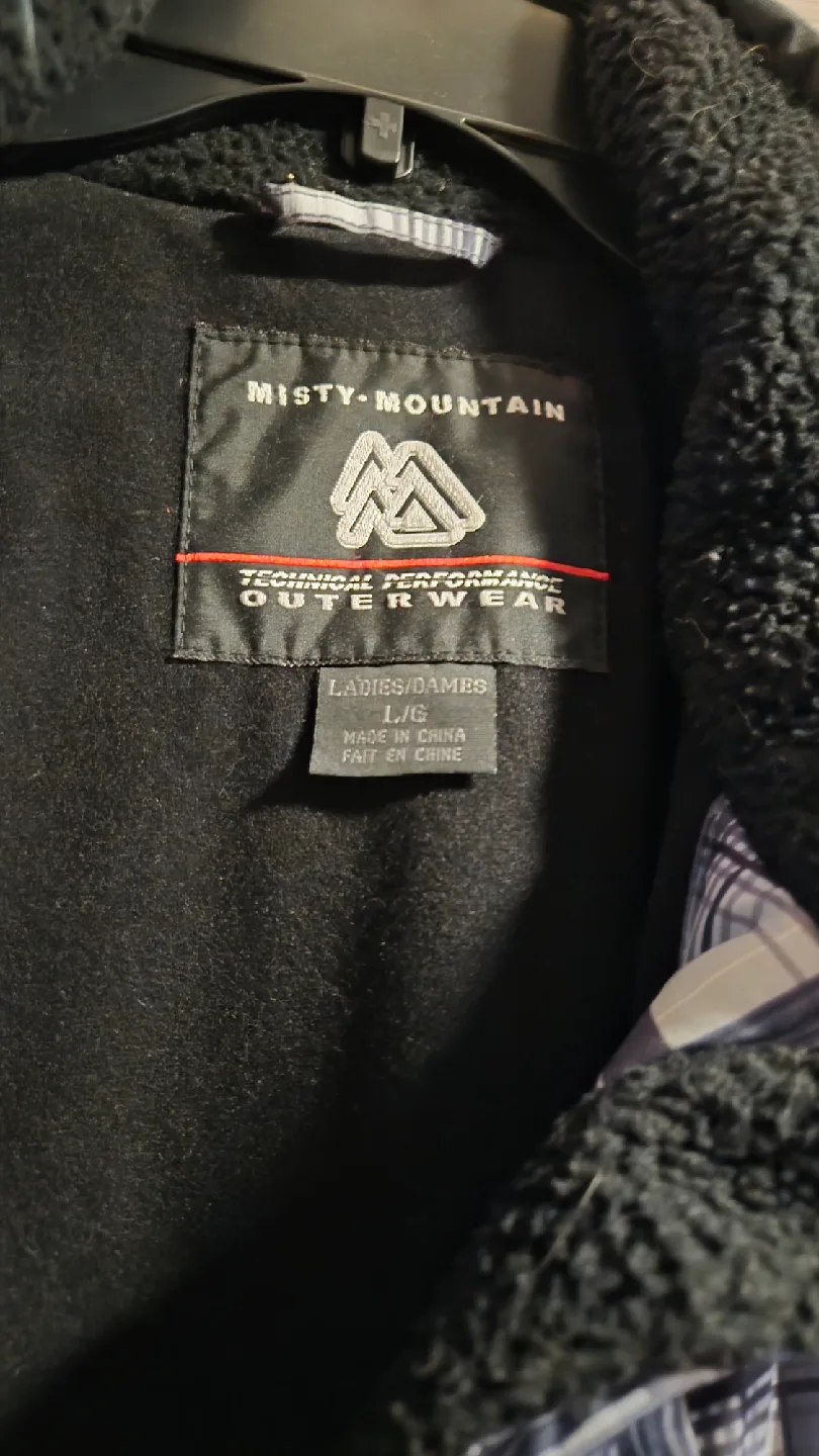 Misty Mountain Plaid Winter Jacket - Large image indicator(4)