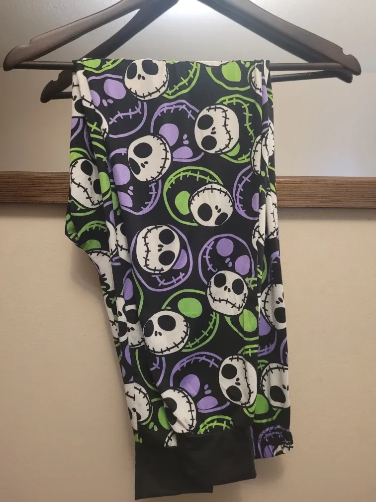 Halloween Nightmare Before Christmas Leggings & Shirt Set (M) image indicator(3)