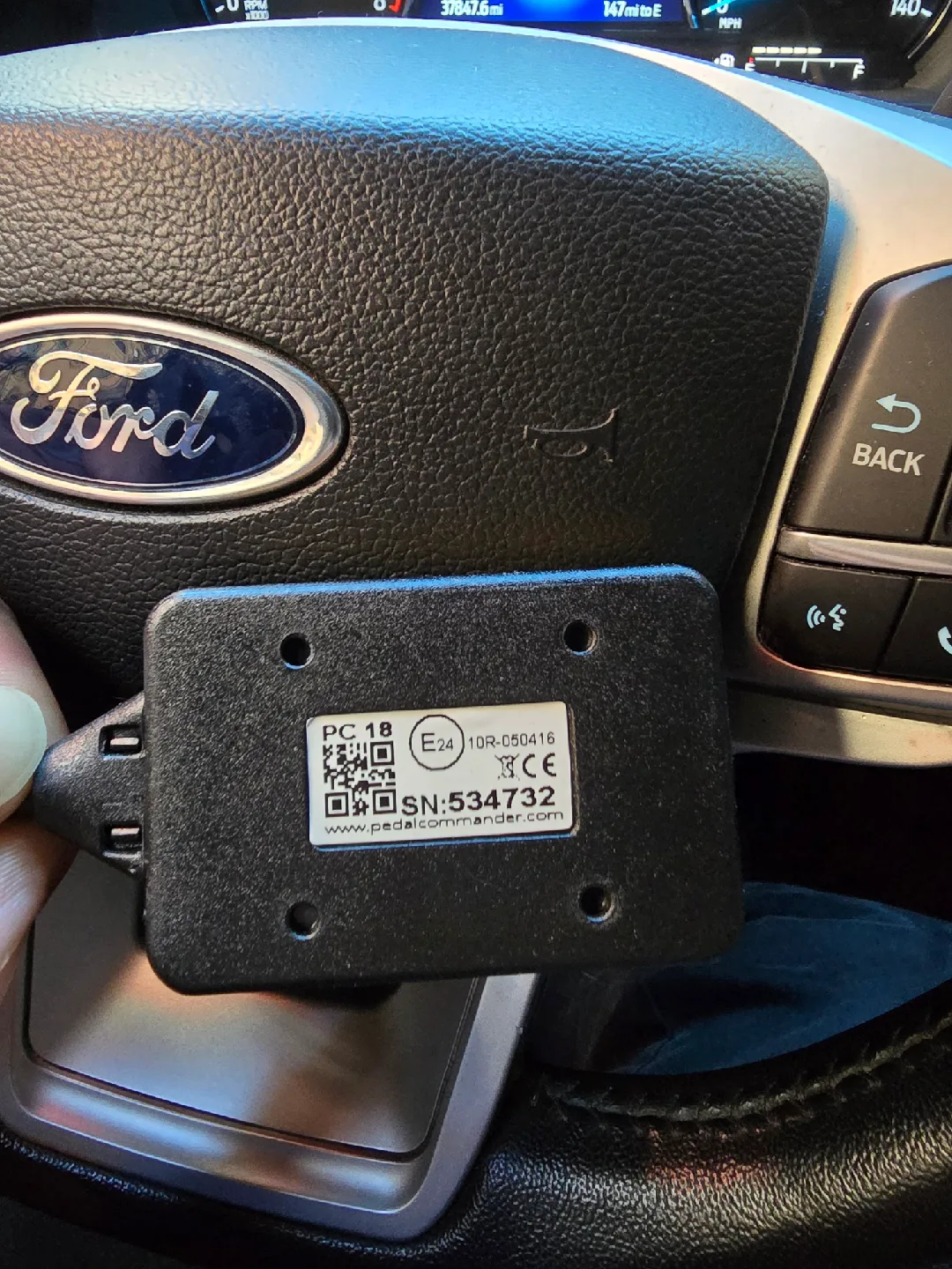 Pedal Commander pc18 (ford explorer) image indicator(2)