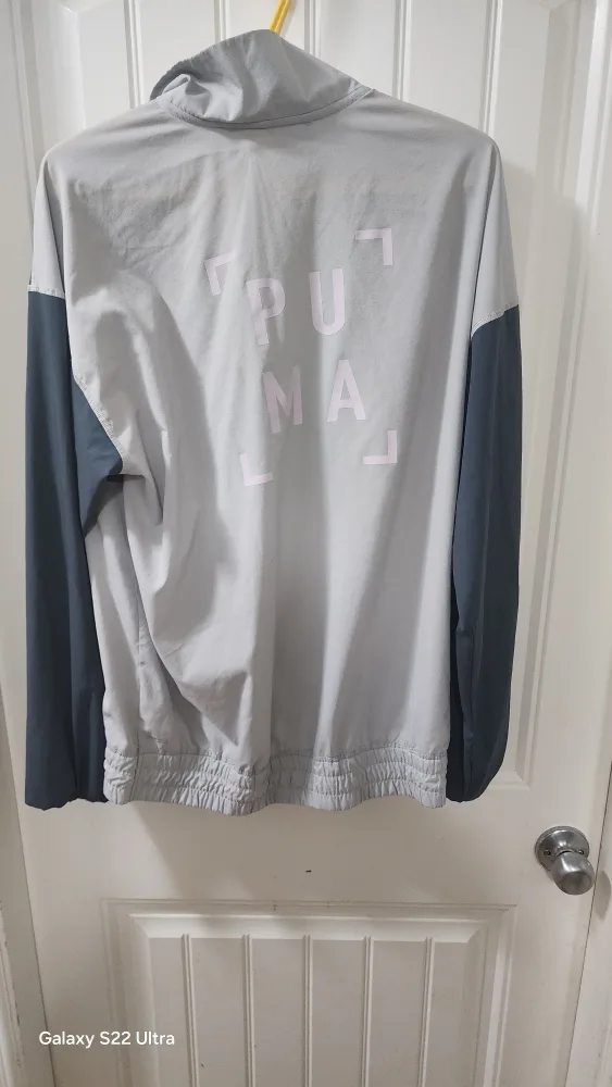 Puma Training Jacket, Size L image indicator(3)