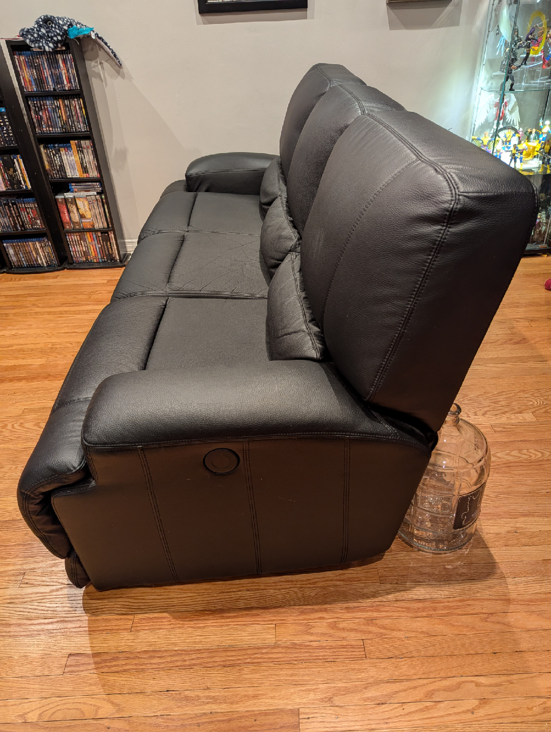 Black leather double reclining couch - photo 2