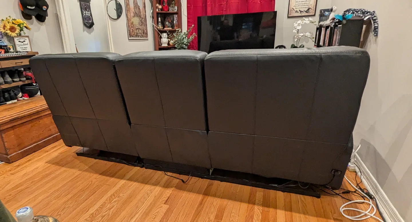 Black leather double reclining couch image indicator(6)