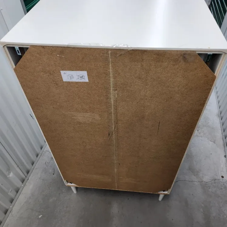 White 5-Drawer Dresser image indicator(9)