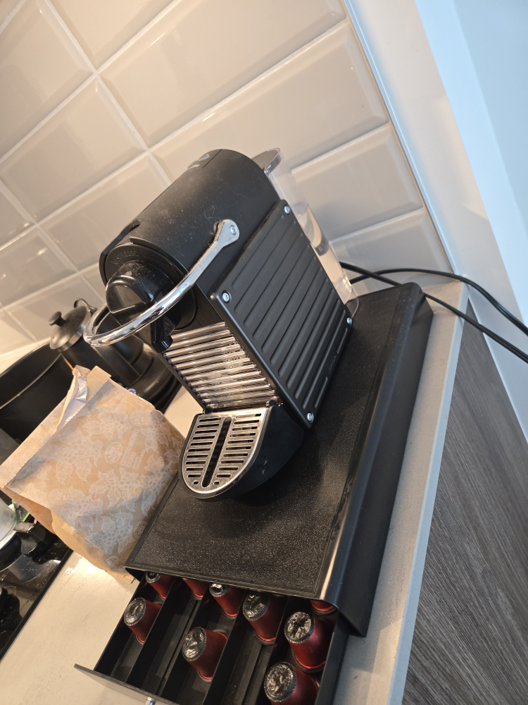 Nespresso Essenza Mini Coffee Machine + Capsule Storage - photo 2