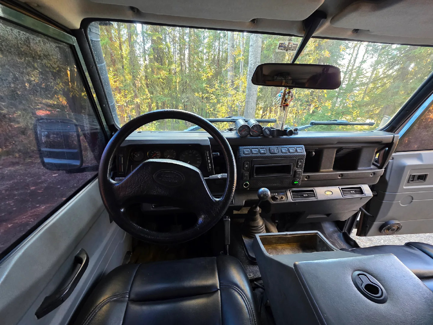 Land Rover Defender 300TDI camper image indicator(6)