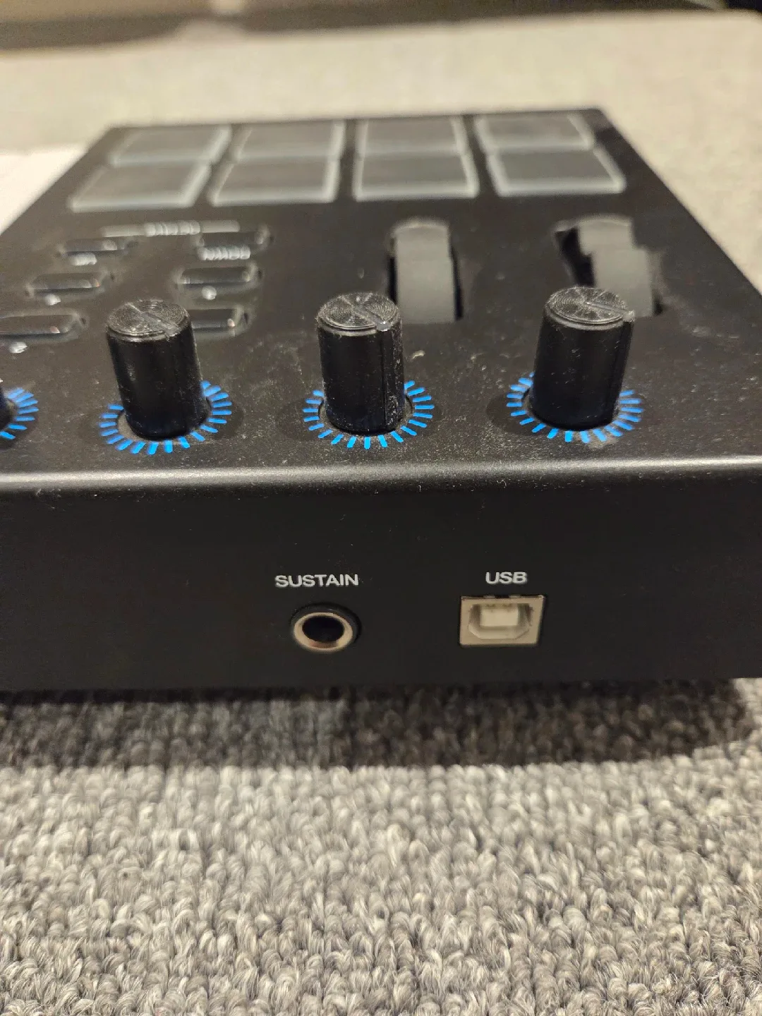 Alesis V25 MIDI Keyboard Controller image indicator(4)