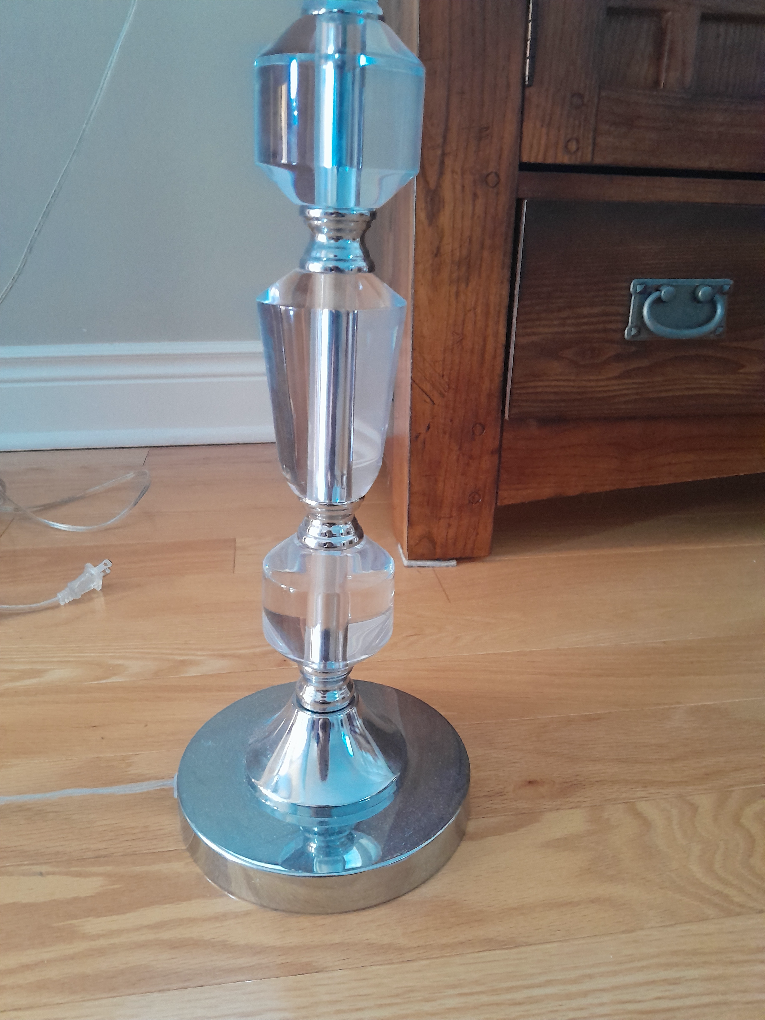 2 Crystal Table Lamps with White Shade - photo 3