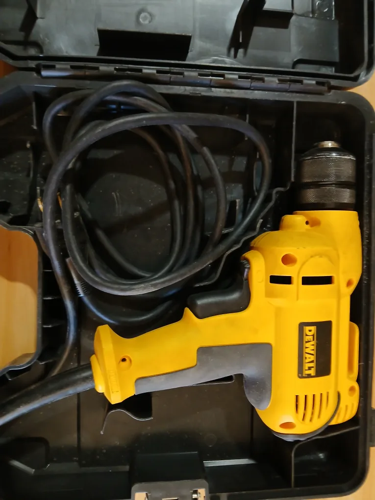 DeWalt Corded Drill with Case image indicator(4)