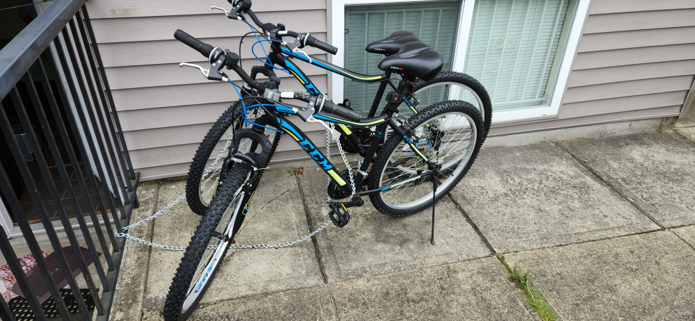 CCM Bike - Blue/Black