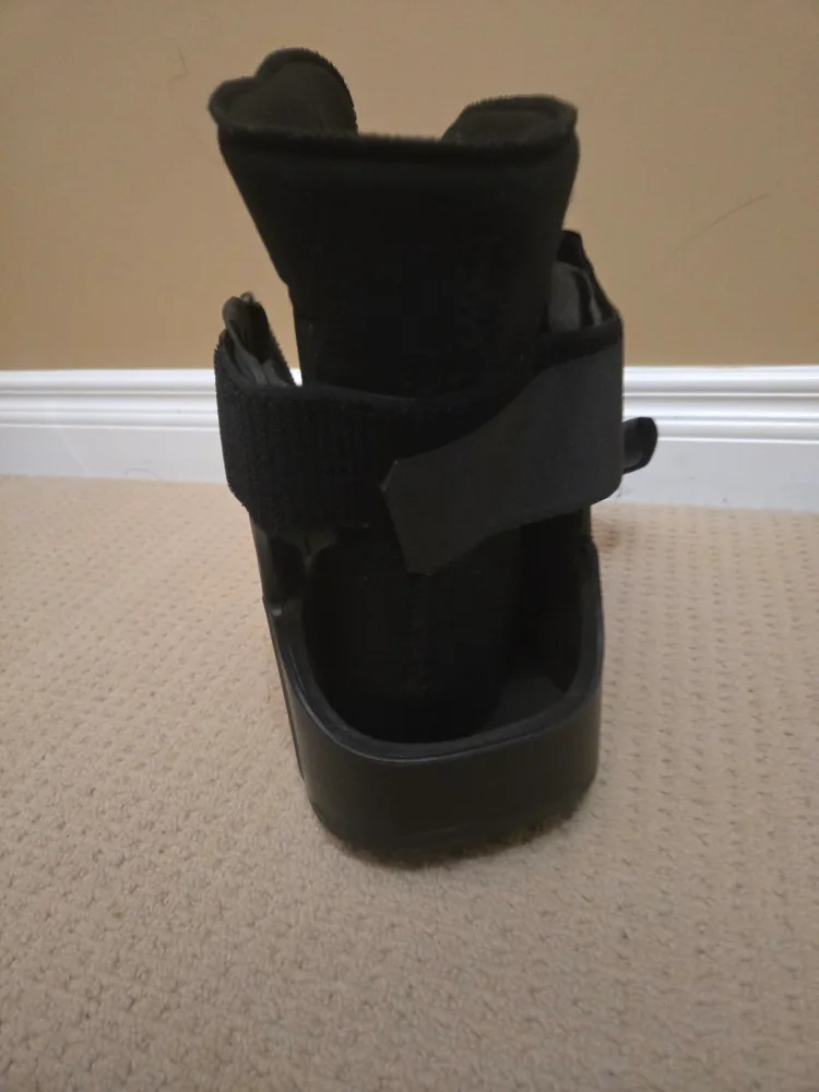 Black Medical Walking Boot image indicator(2)