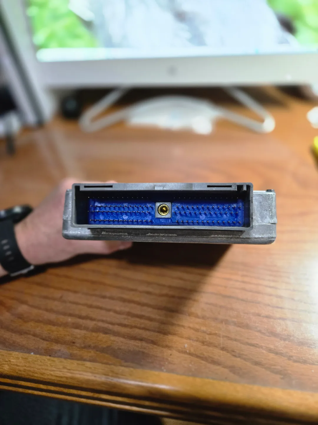 Ford EEC-V LGA2 Engine Control Module image indicator(4)