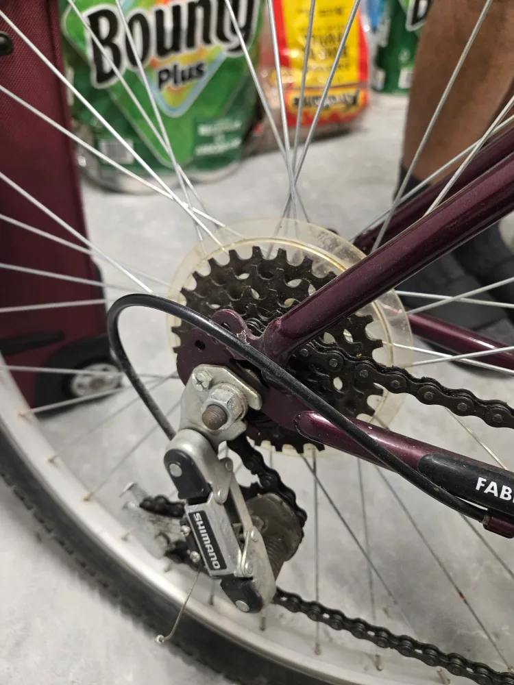 Triumph Cyclone 18 Speed Mountain Bike image indicator(3)