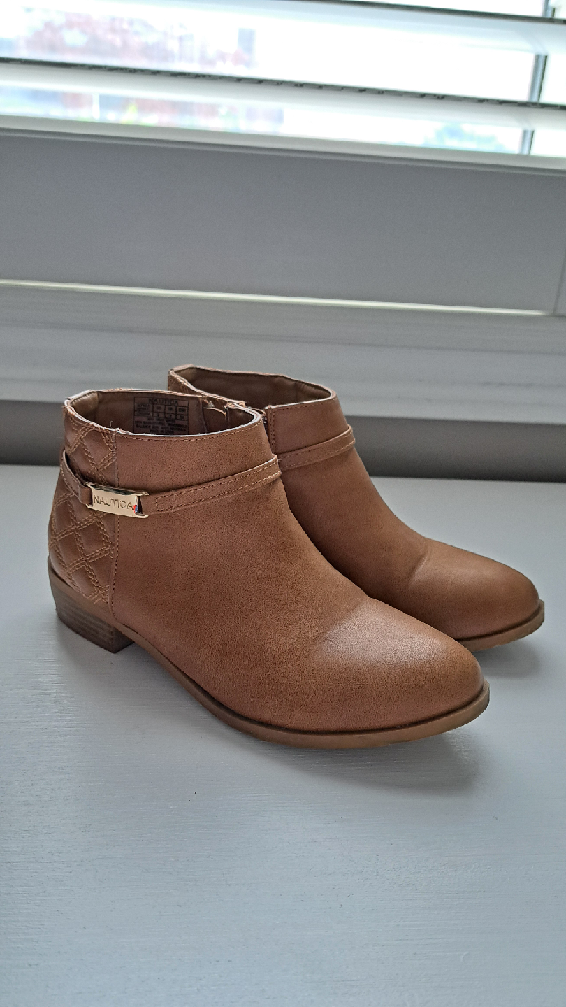 Nautica Erisha Brown Ankle Boots - Size 3Y - photo 2