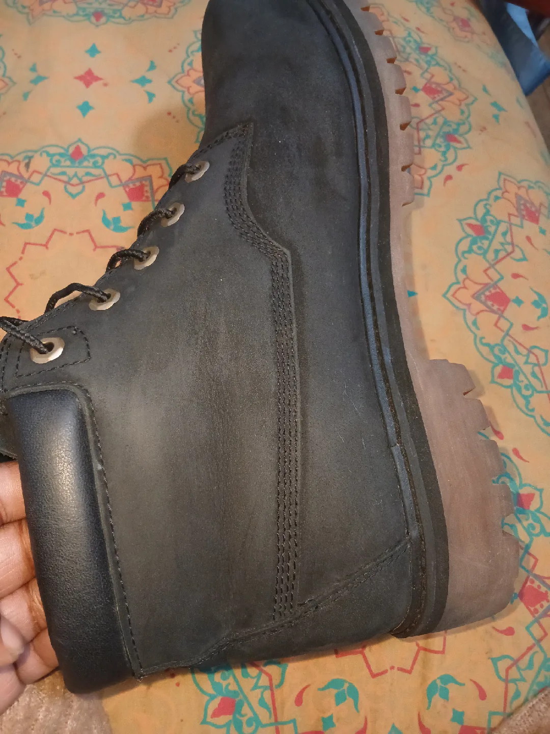 Timberland Black Boots image indicator(2)