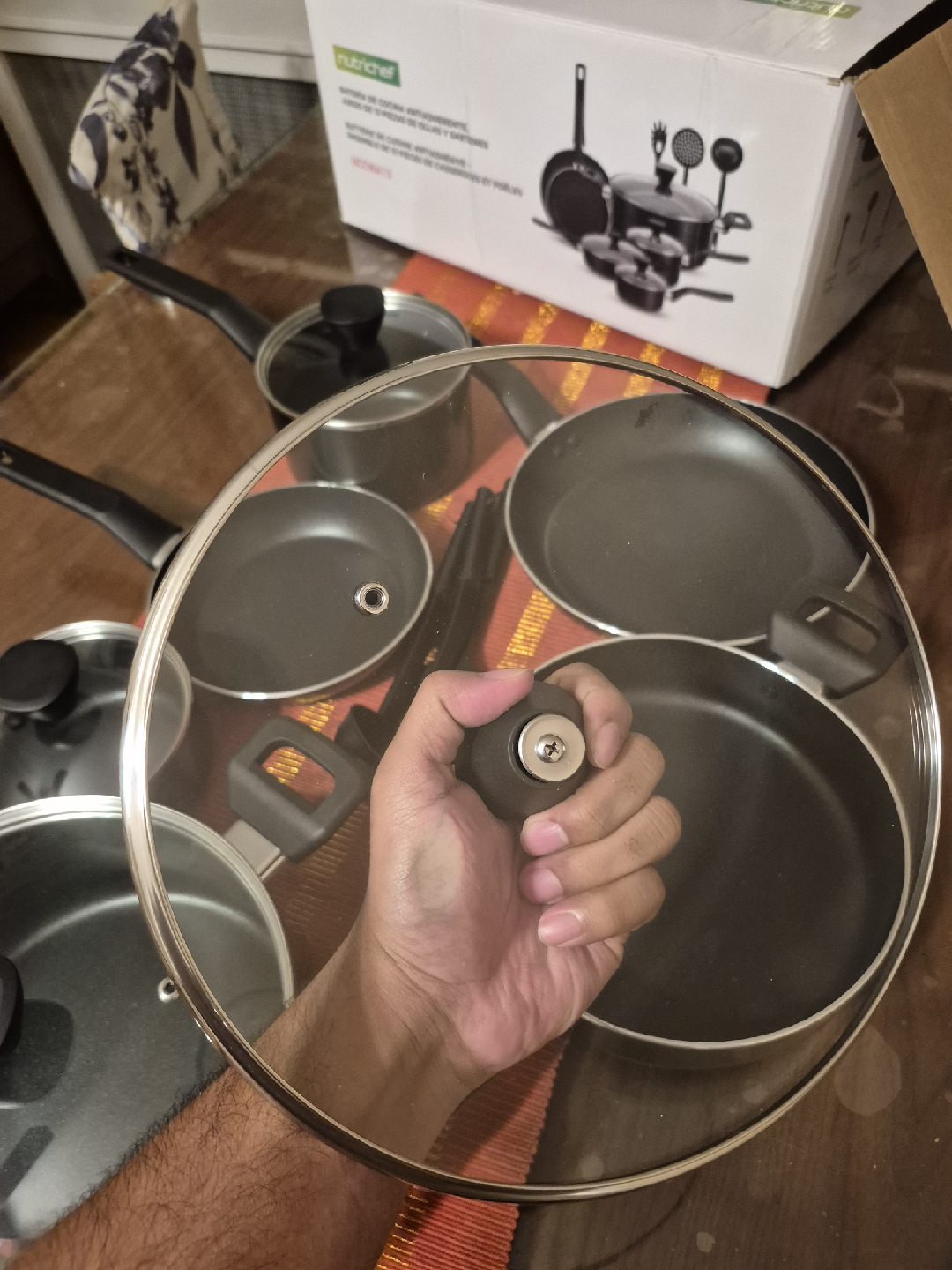 NutriChef 12-Piece Nonstick Cookware Set - New in Box! - photo 3