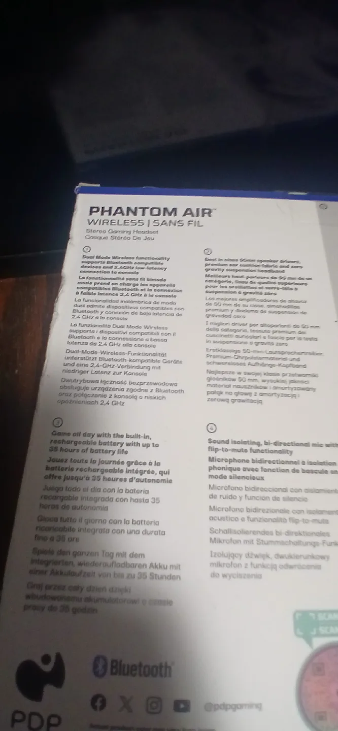 PDP Gaming Phantom Air Wireless Stereo Gaming Headset for PS4 image indicator(3)