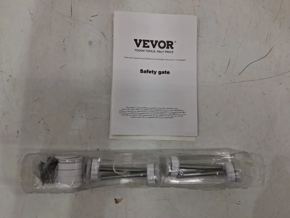 Vevor Easy Step Pet or Baby Safety Gate - 29.5"- 39" image indicator(4)