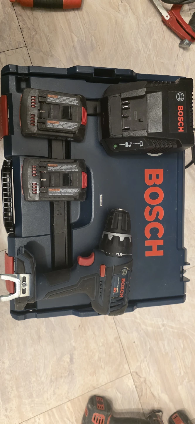 Bosch 18V Cordless Drill Driver Kit