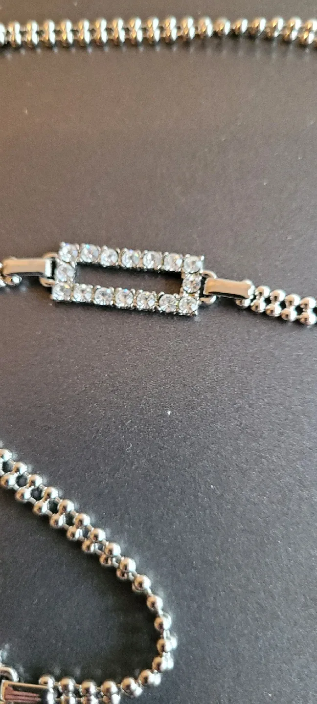 Chanel Silver-Tone Crystal Necklace image indicator(3)