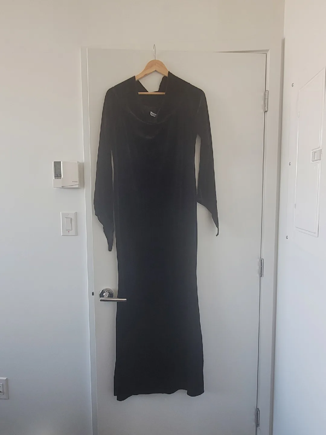 New Black Morticia Addams Dress XL thumbnail
