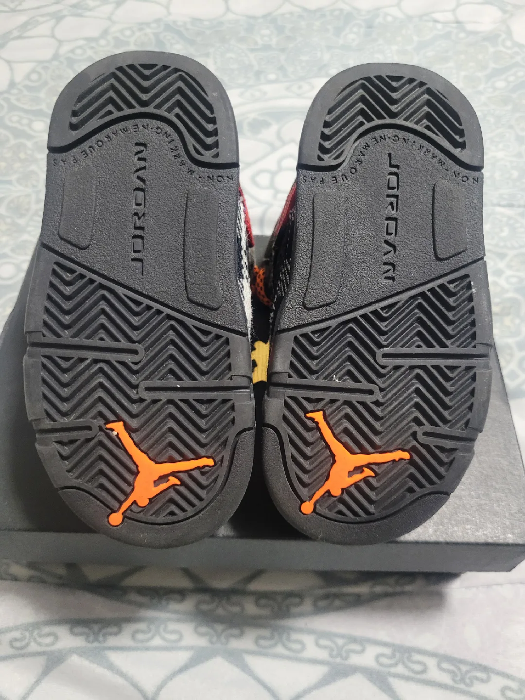 Jordan 5 Retro Plaid Toddler Shoes image indicator(6)