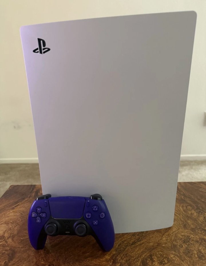 PlayStation 5 (PS5) Console Disc