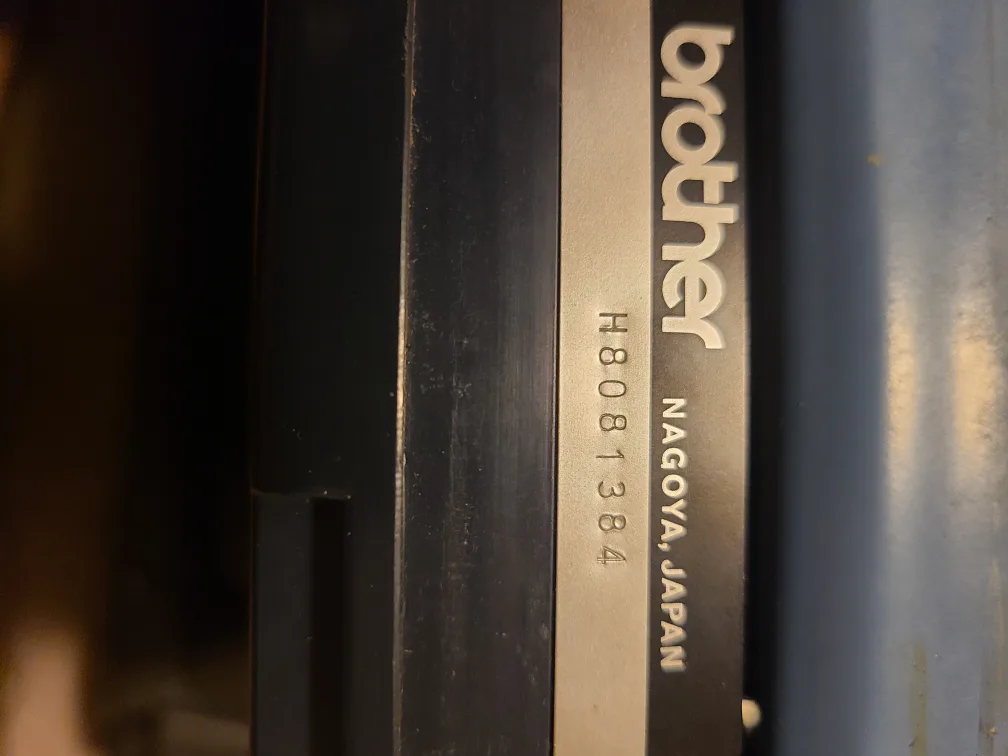 Brother Webster XL-600 Typewriter w/ Case image indicator(5)