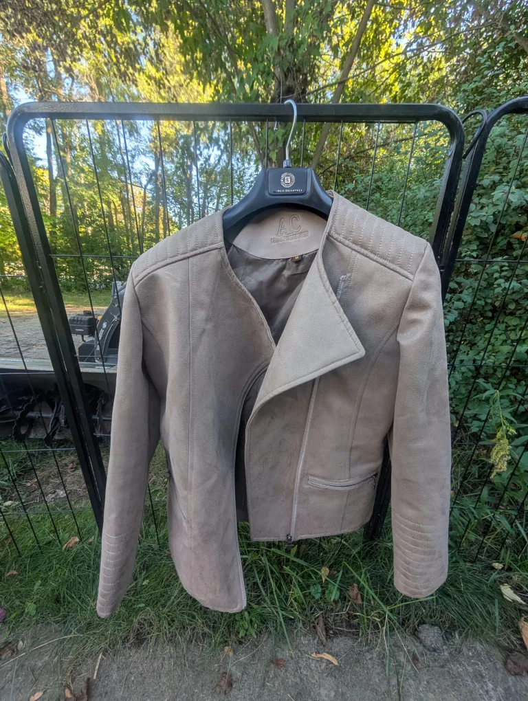 AC Luxury Collection Jacket - Size M thumbnail