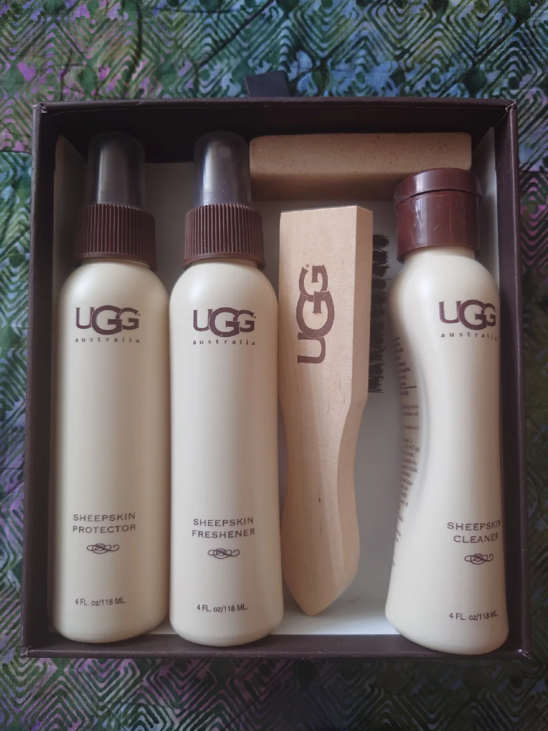 UGG Australia Sheepskin Care Kit - New in Box thumbnail