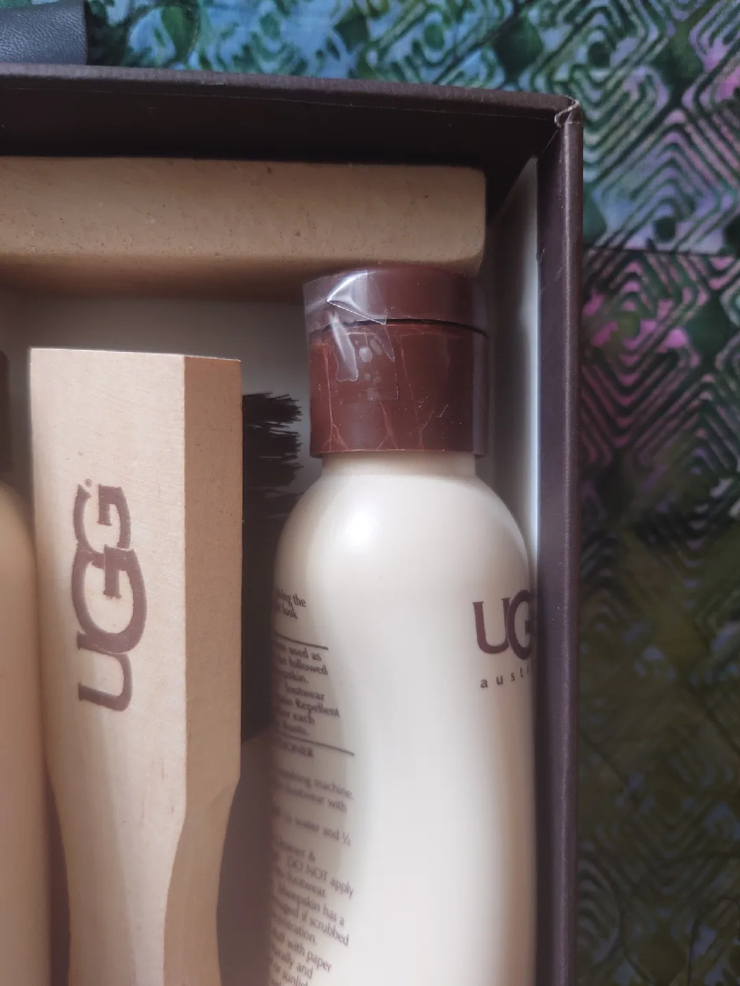 UGG Australia Sheepskin Care Kit - New in Box image indicator(2)