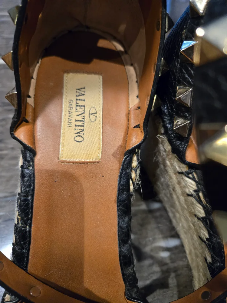 Valentino Garavani Espadrille Sandals image indicator(3)