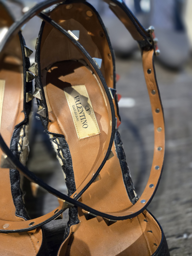 Valentino Garavani Espadrille Sandals - photo 4