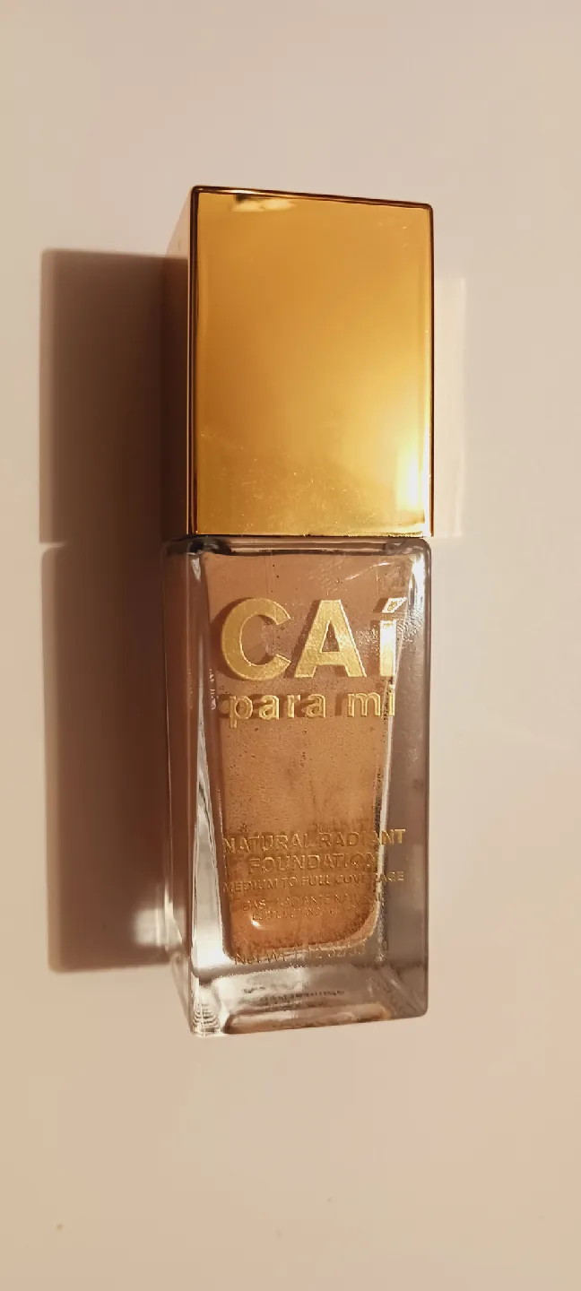 New !! CAí  Para Mi Natural Radiant Foundation thumbnail